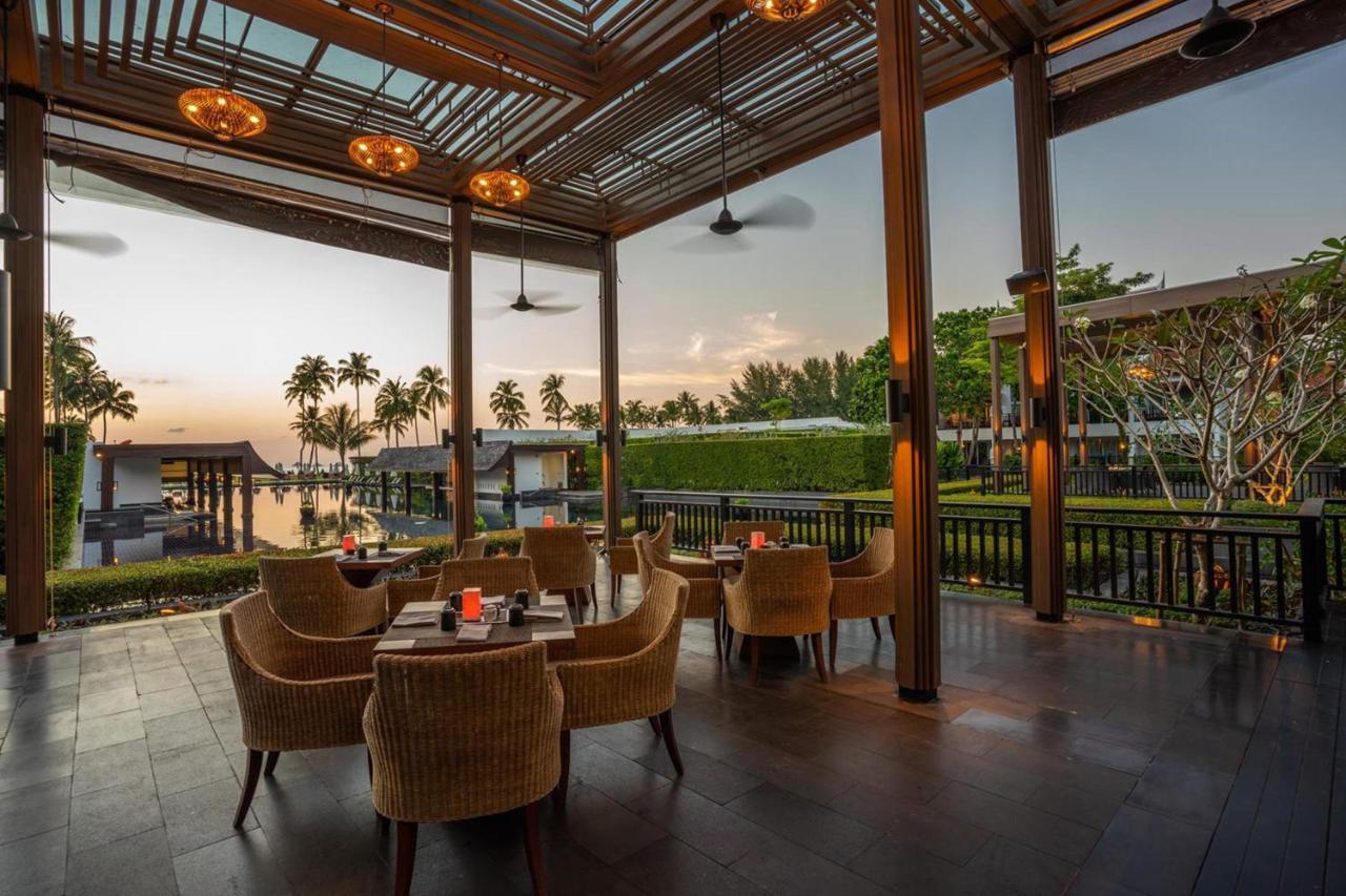 Jw Marriott Khao Lak Resort And Spa Εξωτερικό φωτογραφία The Deck