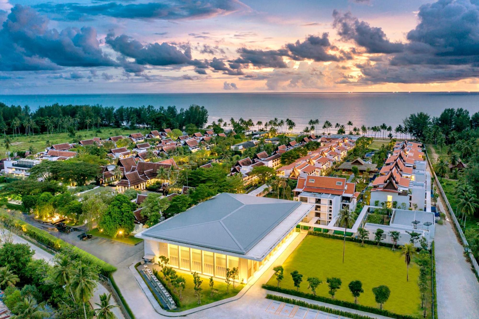 Jw Marriott Khao Lak Resort And Spa Εξωτερικό φωτογραφία Aerial view of the resort