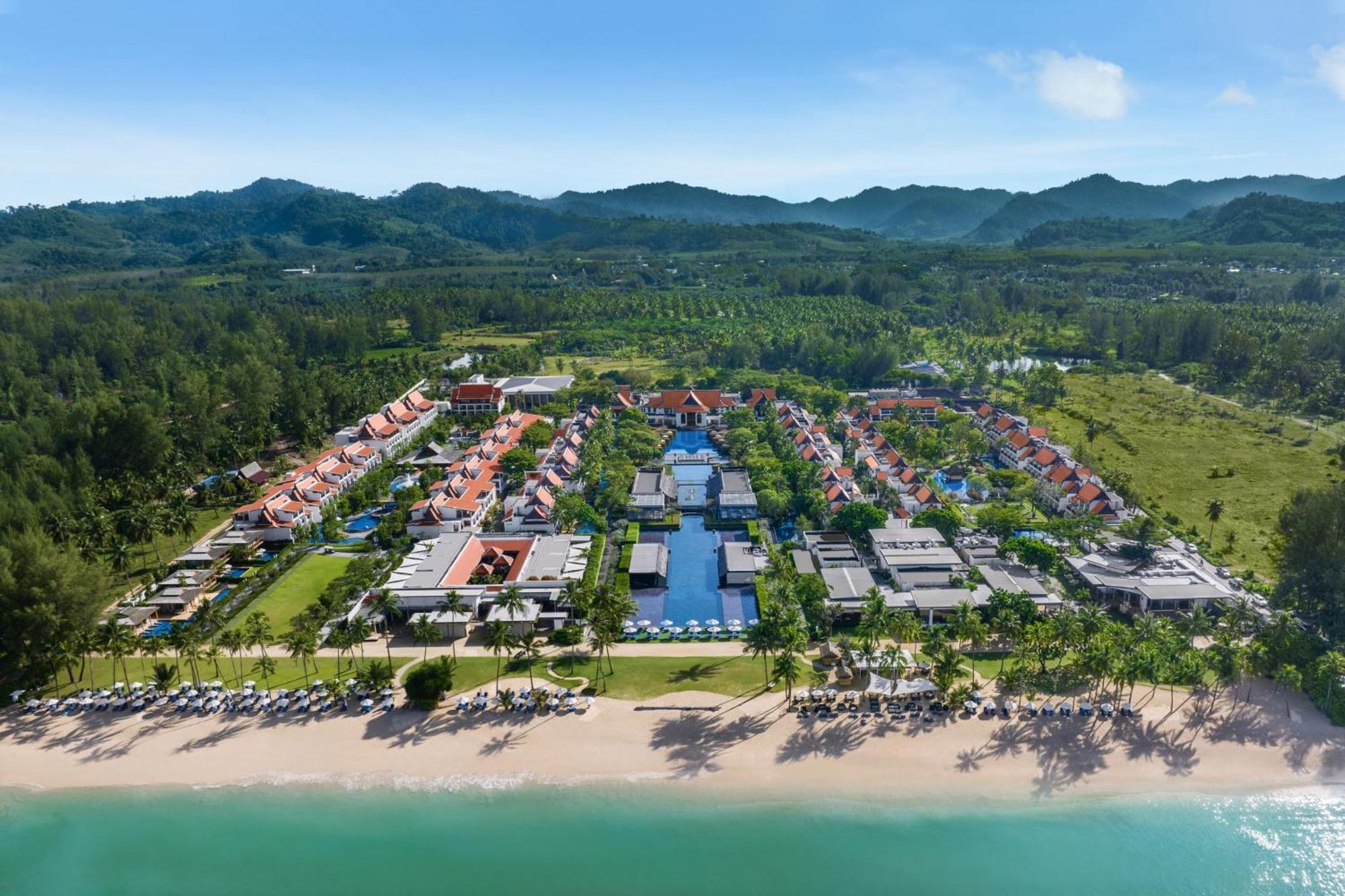 Jw Marriott Khao Lak Resort And Spa Εξωτερικό φωτογραφία The Village at Hua Hin